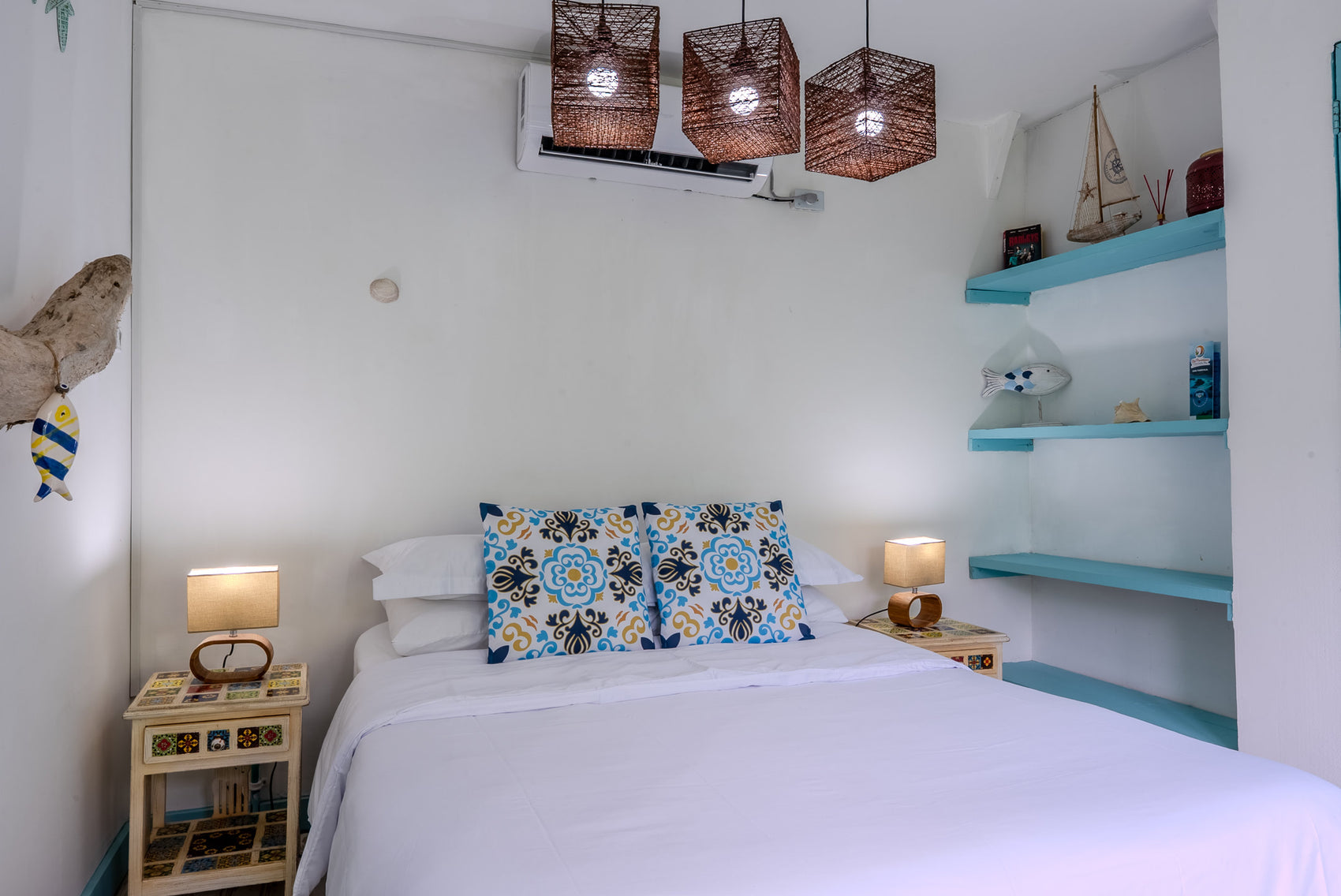 Golden Sea Room Villa 1